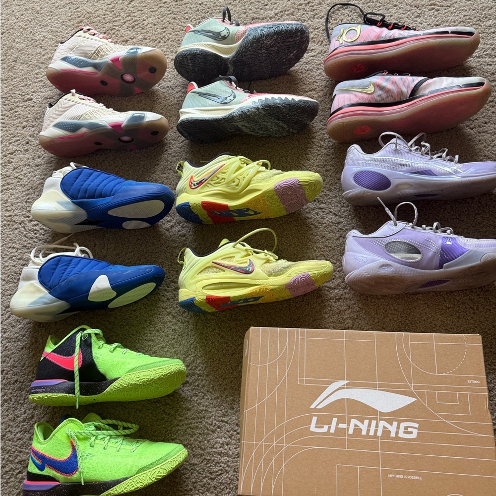 Basketball shoes